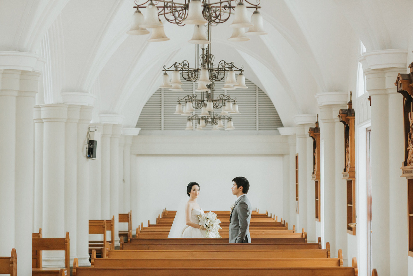 shangri-la jakarta wedding helen nick iluminen photographer