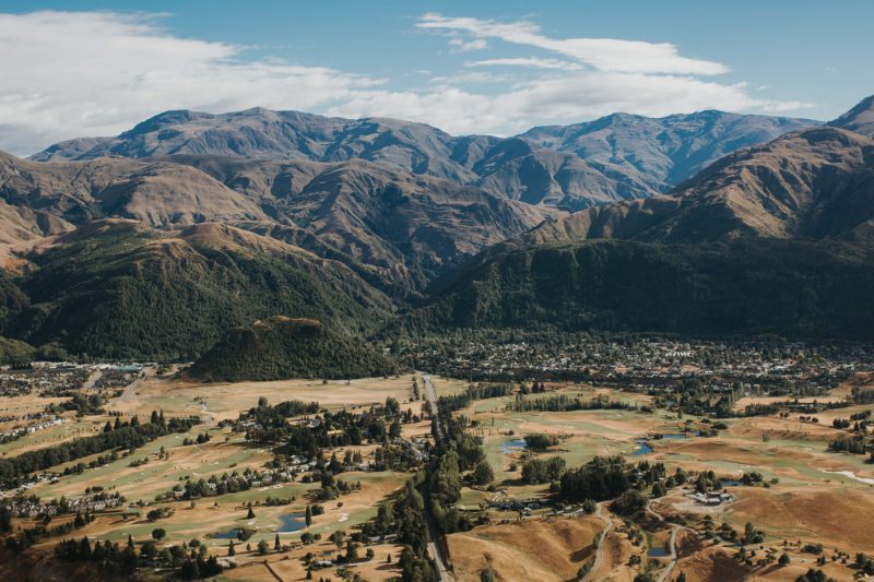 earnslaw burn prewedding iluminen bali wedding photographer new zealand connection session destination madelaine hendra queenstown lake tekapo milford sound south island roys peak mount nicholas