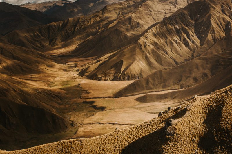 earnslaw burn prewedding iluminen bali wedding photographer new zealand connection session destination madelaine hendra queenstown lake tekapo milford sound south island roys peak mount nicholas