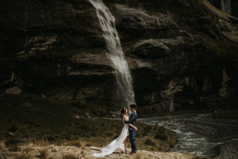 earnslaw burn prewedding iluminen bali wedding photographer new zealand connection session destination madelaine hendra queenstown lake tekapo milford sound south island roys peak mount nicholas