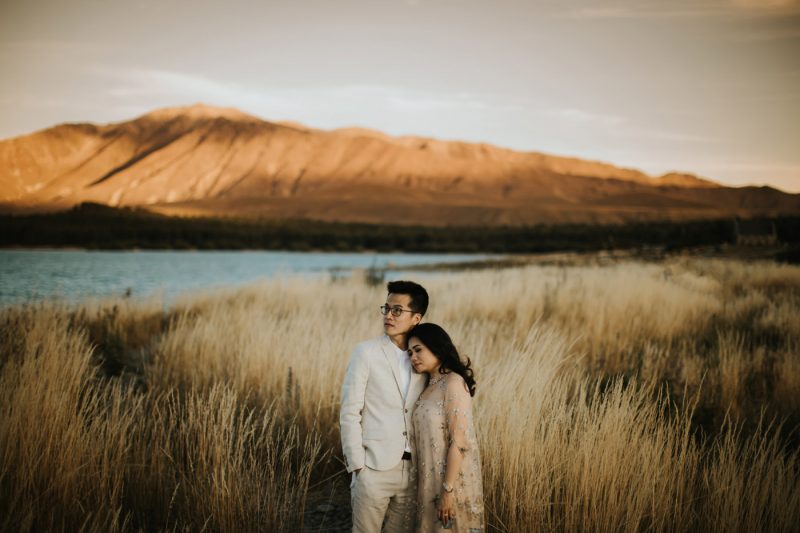 earnslaw burn prewedding iluminen bali wedding photographer new zealand connection session destination madelaine hendra queenstown lake tekapo milford sound south island roys peak mount nicholas