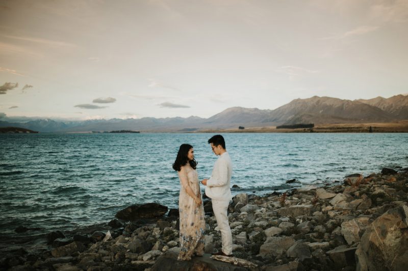 earnslaw burn prewedding iluminen bali wedding photographer new zealand connection session destination madelaine hendra queenstown lake tekapo milford sound south island roys peak mount nicholas