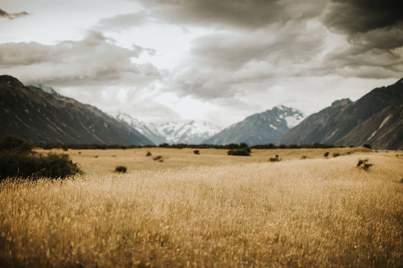 earnslaw burn prewedding iluminen bali wedding photographer new zealand connection session destination madelaine hendra queenstown lake tekapo milford sound south island roys peak mount nicholas