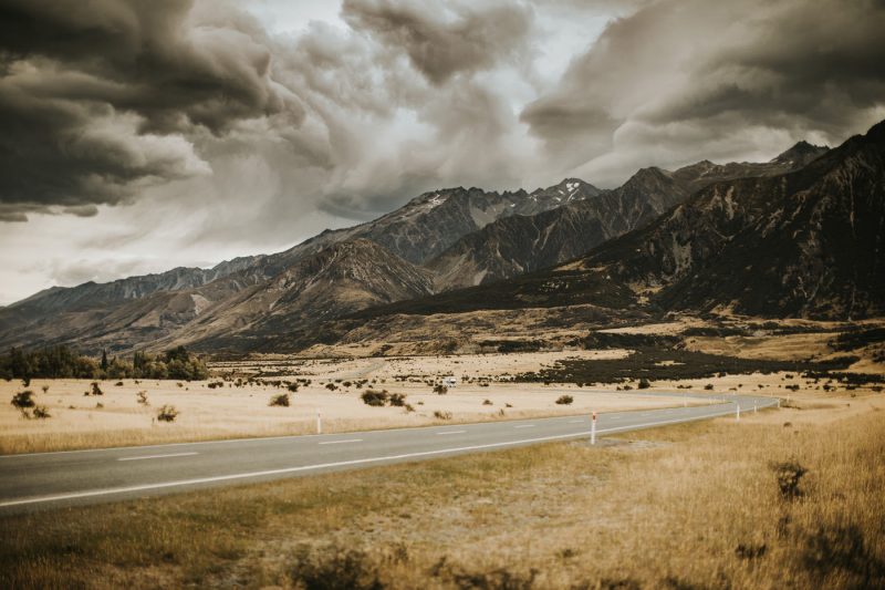 earnslaw burn prewedding iluminen bali wedding photographer new zealand connection session destination madelaine hendra queenstown lake tekapo milford sound south island roys peak mount nicholas