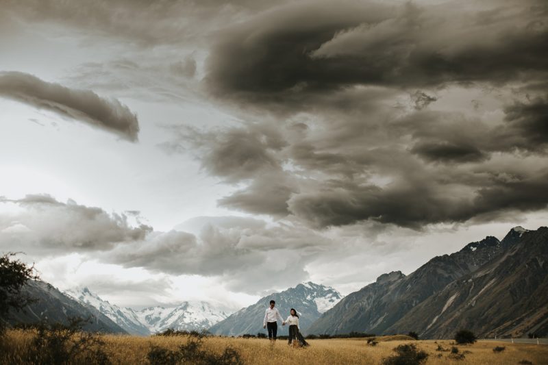 earnslaw burn prewedding iluminen bali wedding photographer new zealand connection session destination madelaine hendra queenstown lake tekapo milford sound south island roys peak mount nicholas