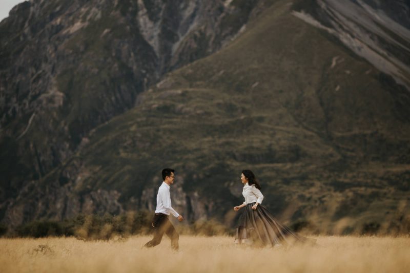 earnslaw burn prewedding iluminen bali wedding photographer new zealand connection session destination madelaine hendra queenstown lake tekapo milford sound south island roys peak mount nicholas