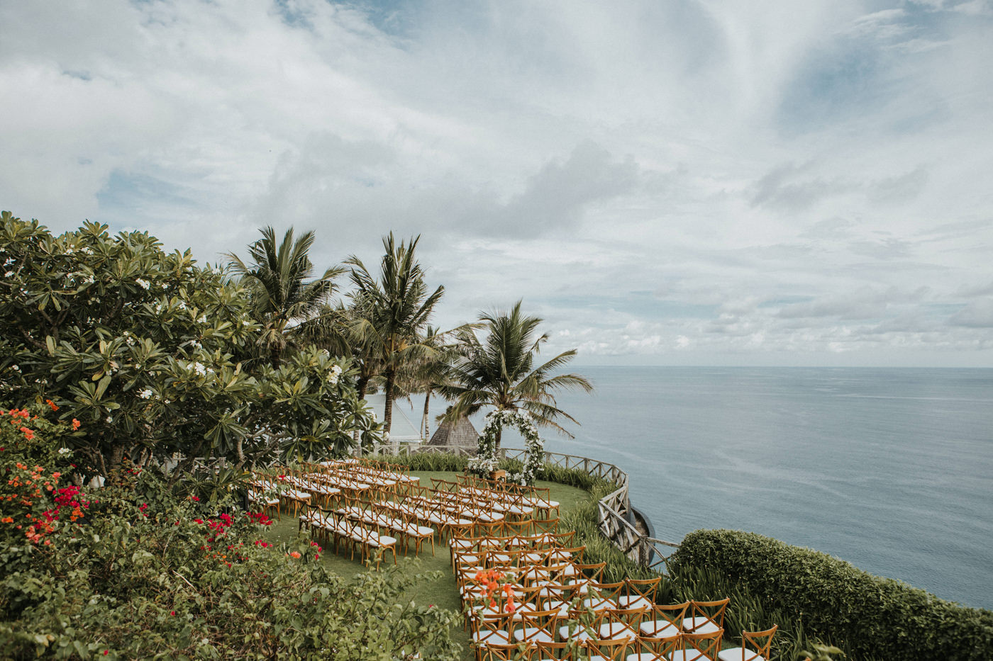 iluminen bali wedding khayangan estate villa uluwatu vira alfred