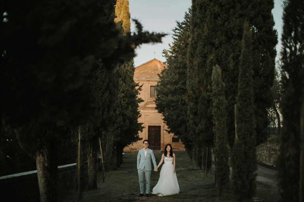 italy-prewedding-intimate-outdoor-session-wedding-photographer-beautiful-artistic-terri-travins