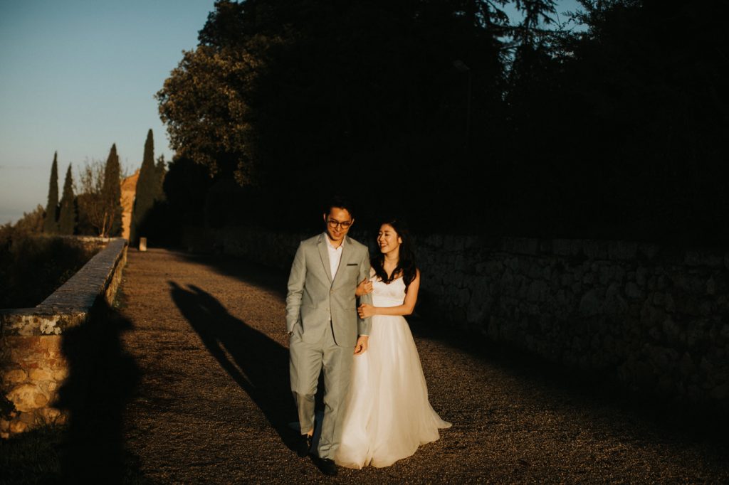 italy-prewedding-intimate-outdoor-session-wedding-photographer-beautiful-artistic-terri-travins