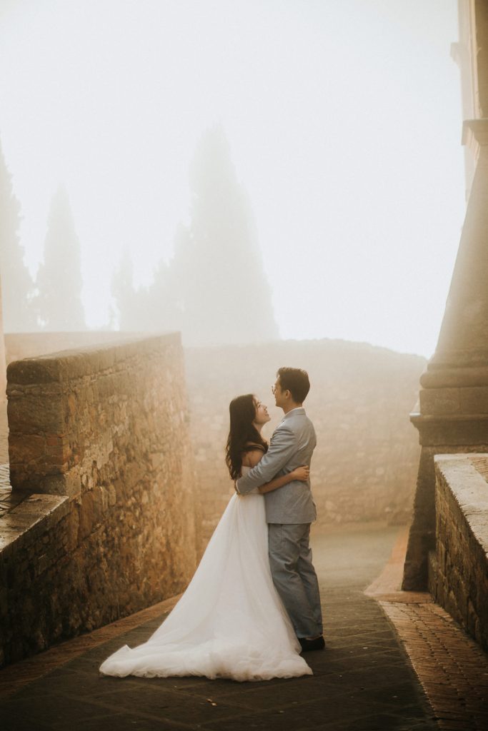 italy-prewedding-intimate-outdoor-session-wedding-photographer-beautiful-artistic-terri-travins