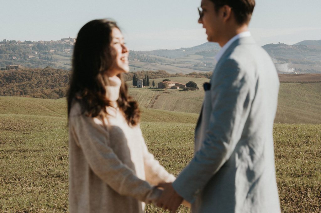 italy-prewedding-intimate-outdoor-session-wedding-photographer-beautiful-artistic-terri-travins