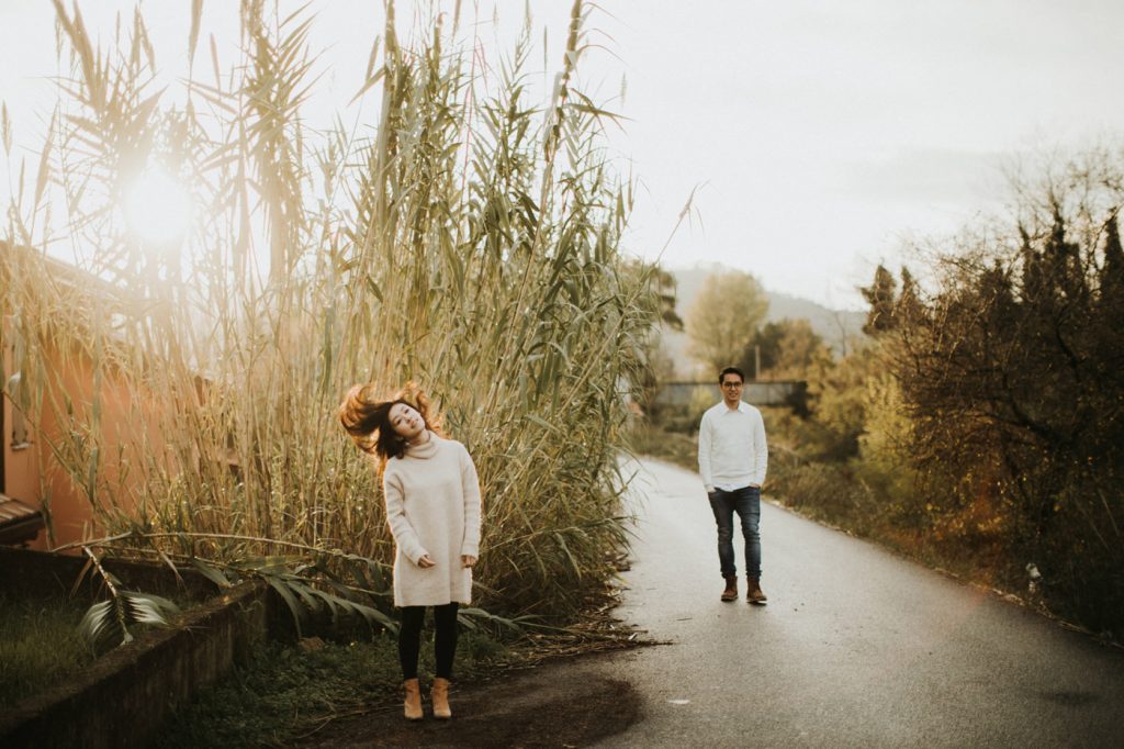 italy-prewedding-intimate-outdoor-session-wedding-photographer-beautiful-artistic-terri-travins