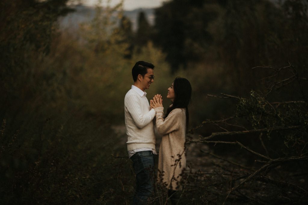 italy-prewedding-intimate-outdoor-session-wedding-photographer-beautiful-artistic-terri-travins