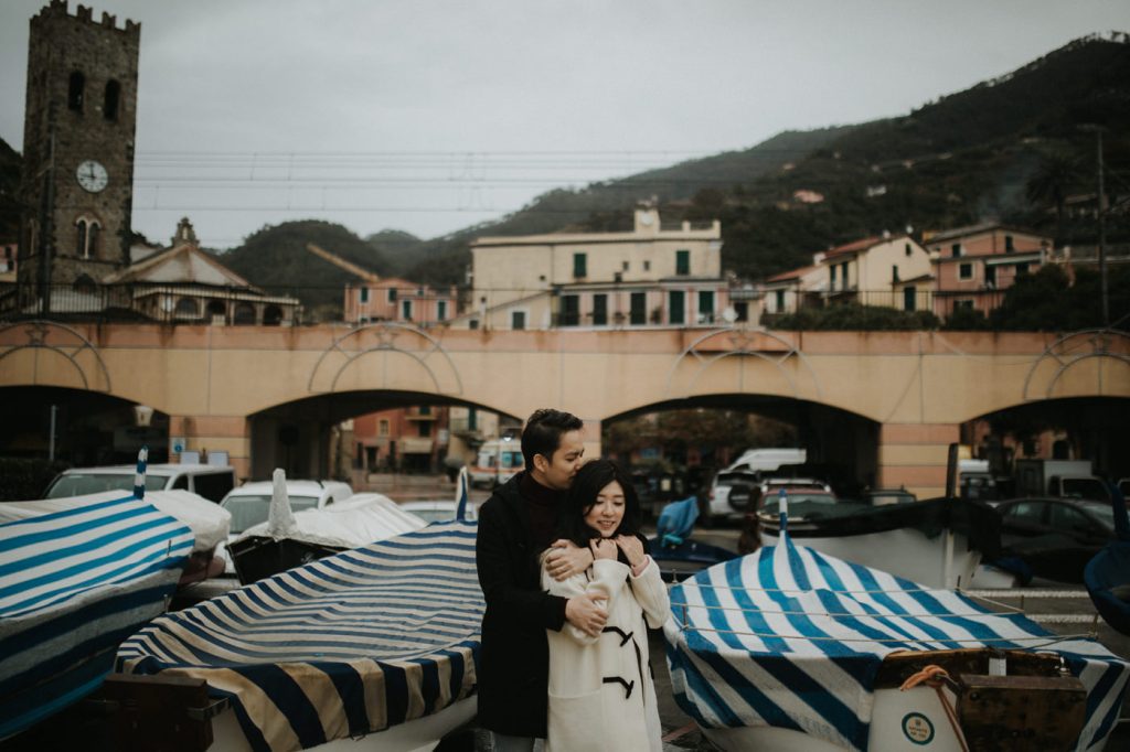 italy-prewedding-intimate-outdoor-session-wedding-photographer-beautiful-artistic-terri-travins